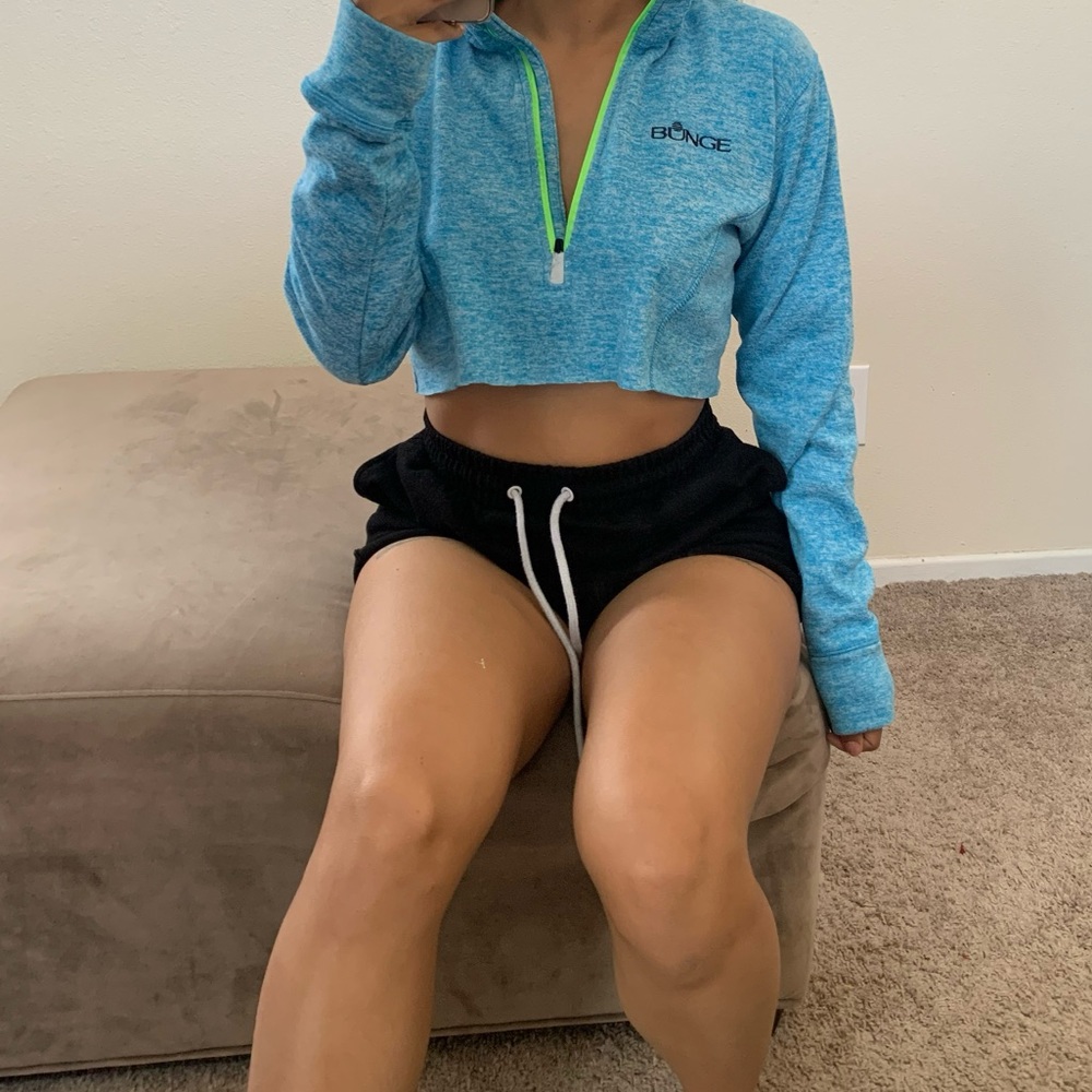 Blue crop quarter zip fleece